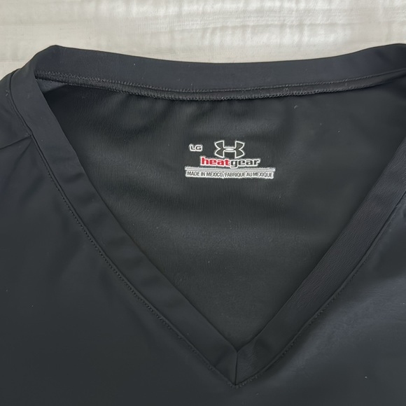 Under Armour LS - Picture 2 of 3